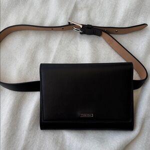 Calvin Klein Black Belt Bag Silver Buckle Sz S/M Fanny Snap Closure Logo